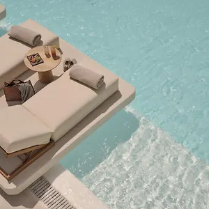 Yi Mykonos Ελιά